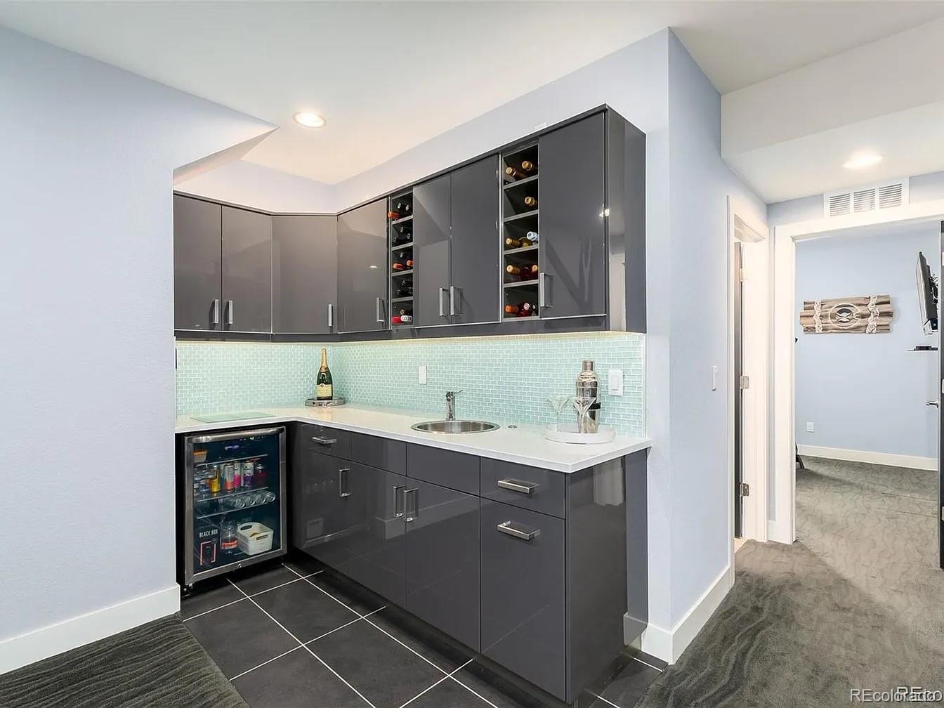 MLS Image #22 for 5054  valentia street 102,denver, Colorado
