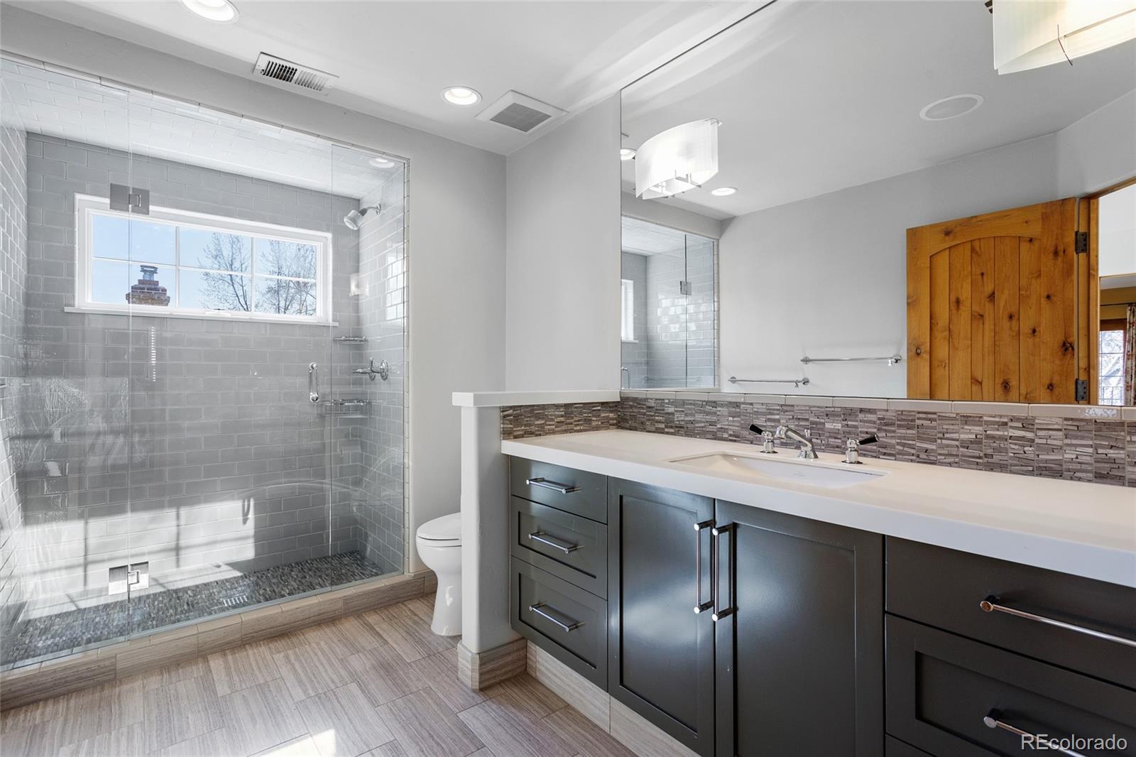 MLS Image #13 for 2411 s milwaukee street,denver, Colorado