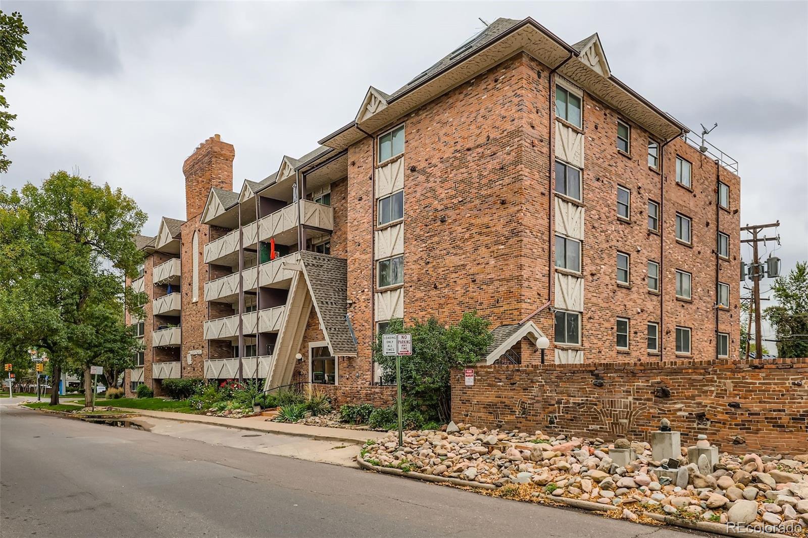 MLS Image #0 for 1366  garfield street 209,denver, Colorado