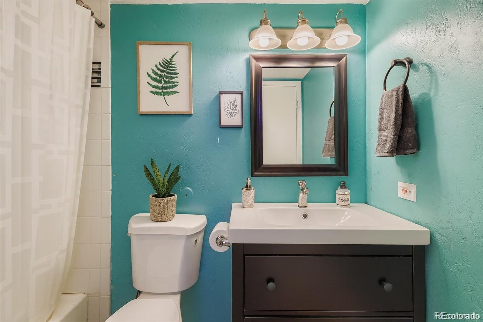 MLS Image #10 for 1366  garfield street 209,denver, Colorado