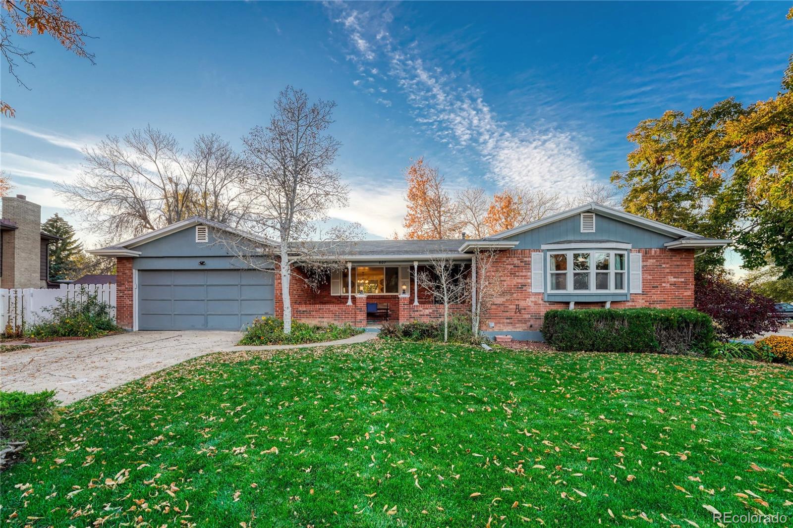 MLS Image #0 for 607 s oswego court,aurora, Colorado