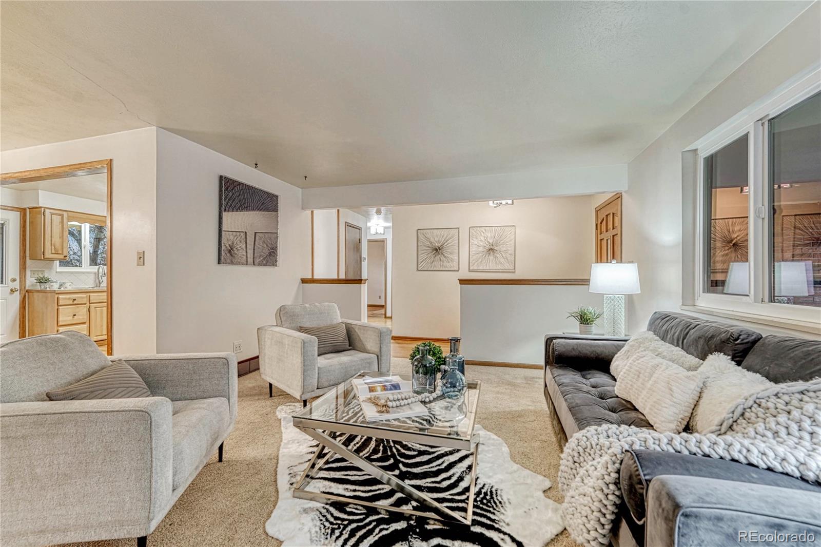 MLS Image #13 for 607 s oswego court,aurora, Colorado