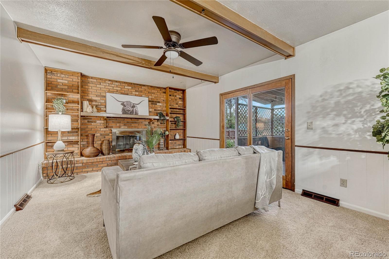 MLS Image #14 for 607 s oswego court,aurora, Colorado