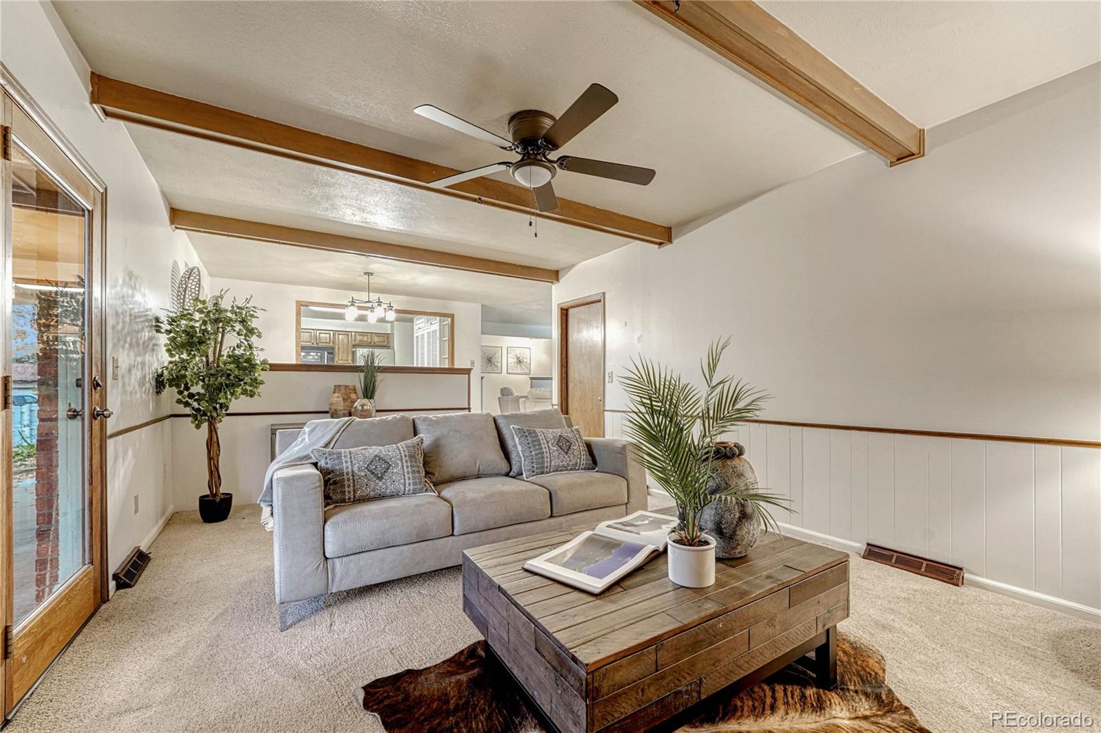MLS Image #2 for 607 s oswego court,aurora, Colorado