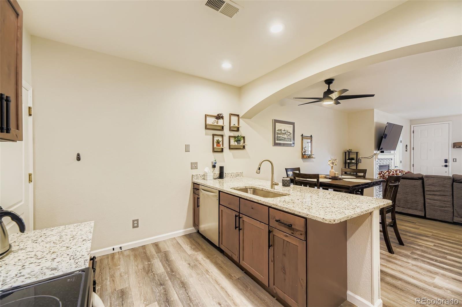 MLS Image #4 for 5350 s jay circle,littleton, Colorado