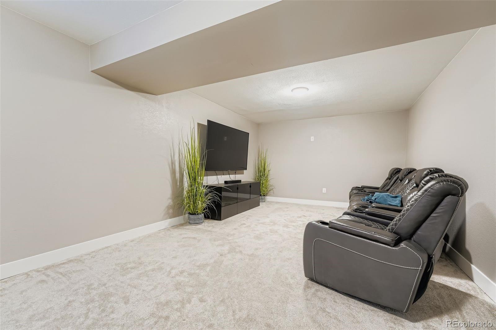 MLS Image #18 for 7041 s valdai street,aurora, Colorado