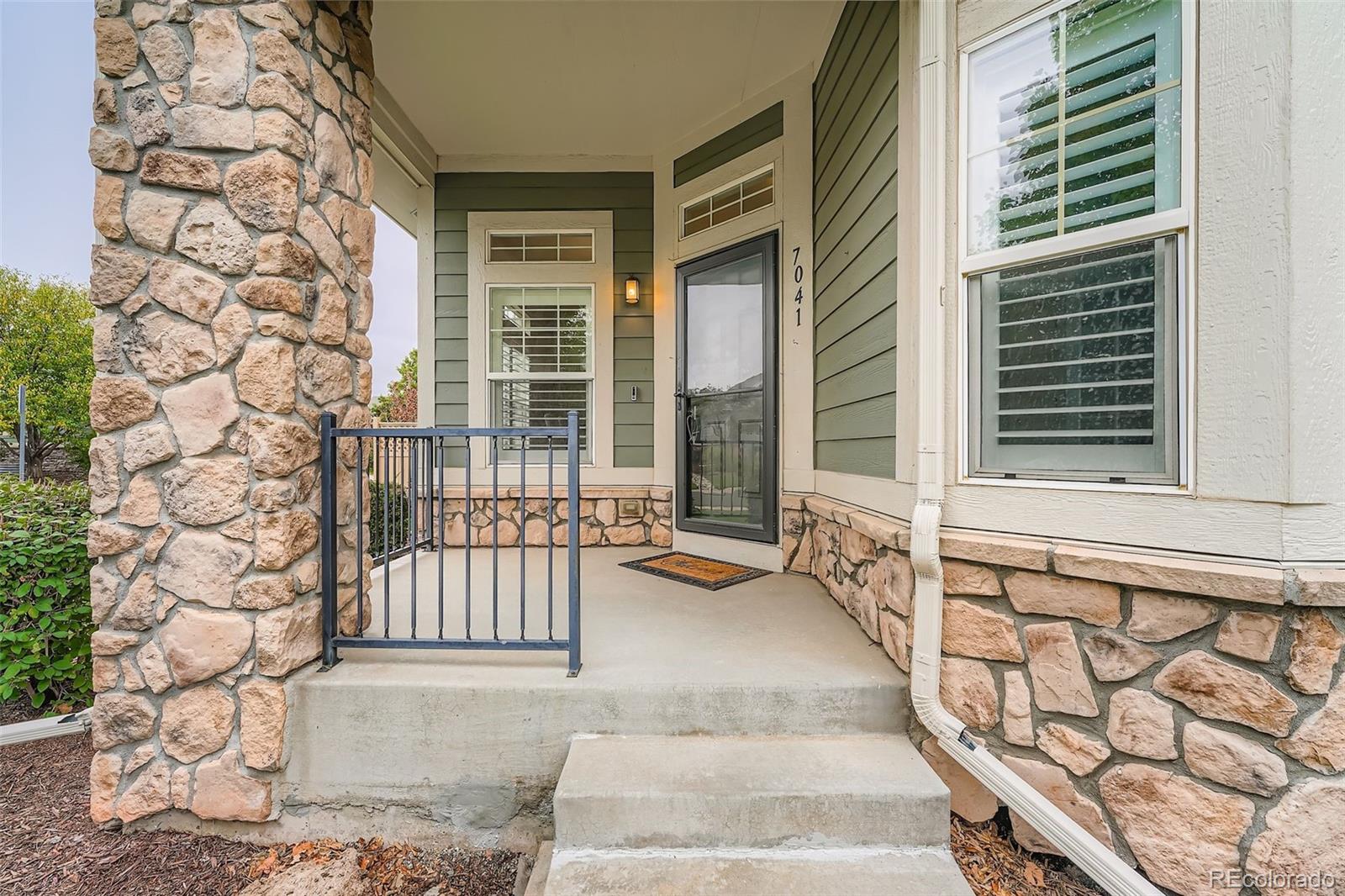 MLS Image #2 for 7041 s valdai street,aurora, Colorado