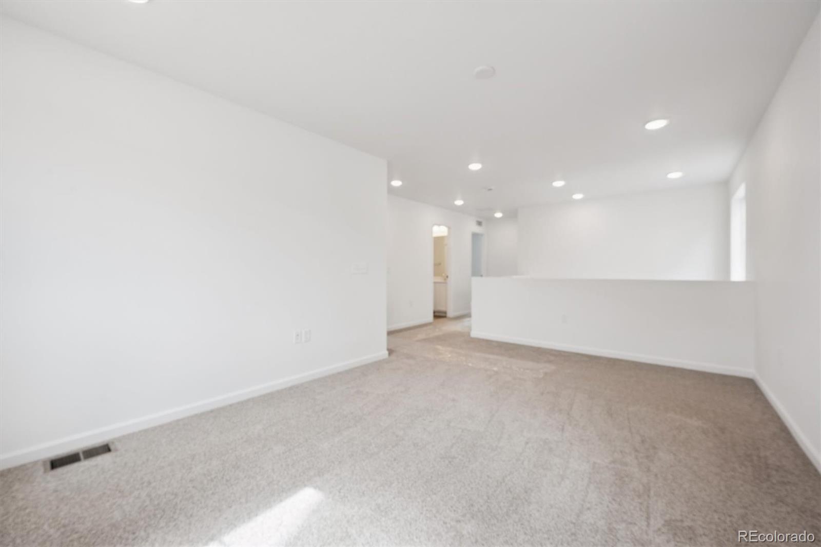 MLS Image #11 for 489 s salida street,aurora, Colorado