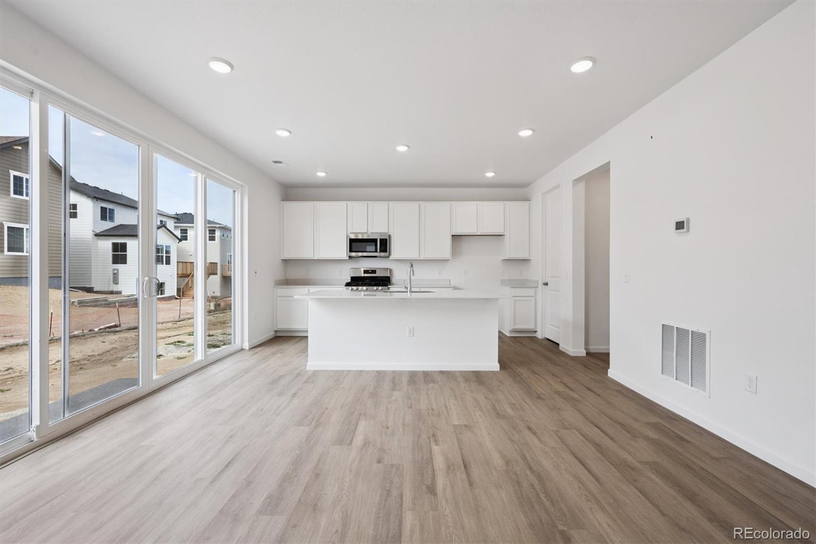 MLS Image #6 for 489 s salida street,aurora, Colorado