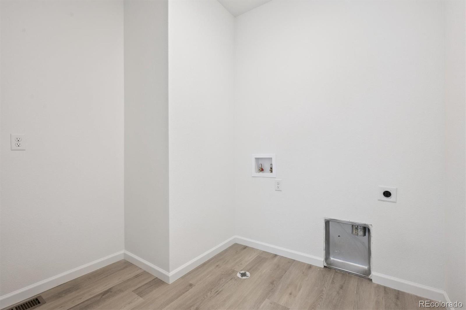 MLS Image #10 for 6586 n nepal street,aurora, Colorado