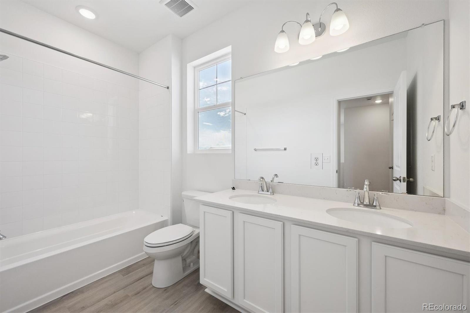 MLS Image #11 for 6586 n nepal street,aurora, Colorado