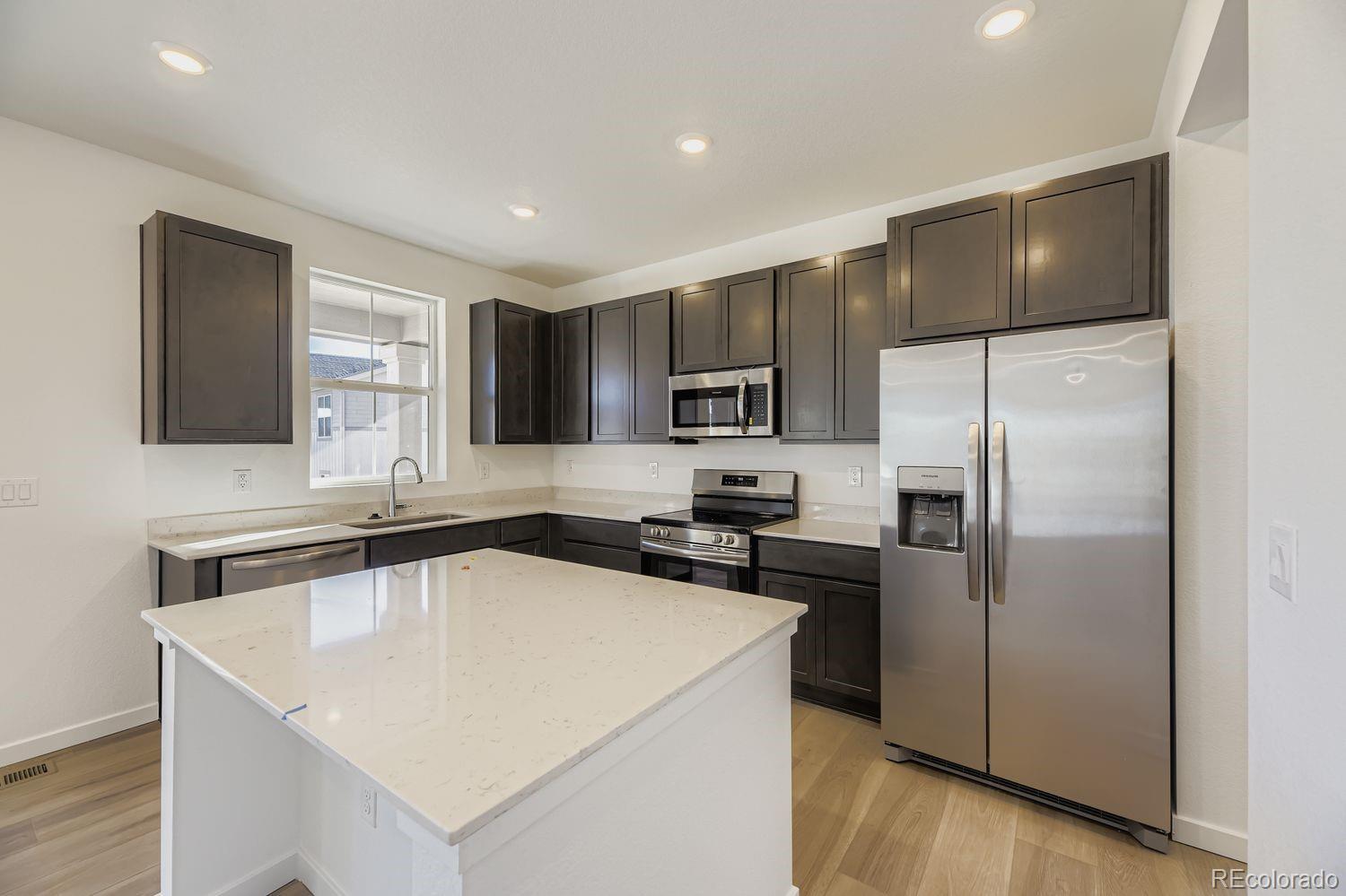 MLS Image #1 for 7326 s yank court,littleton, Colorado