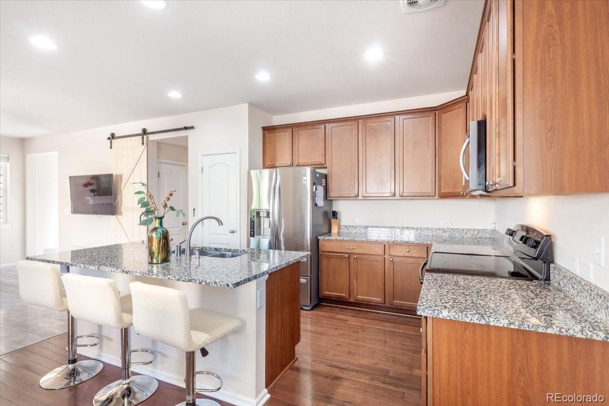 MLS Image #5 for 4839 s picadilly court,aurora, Colorado