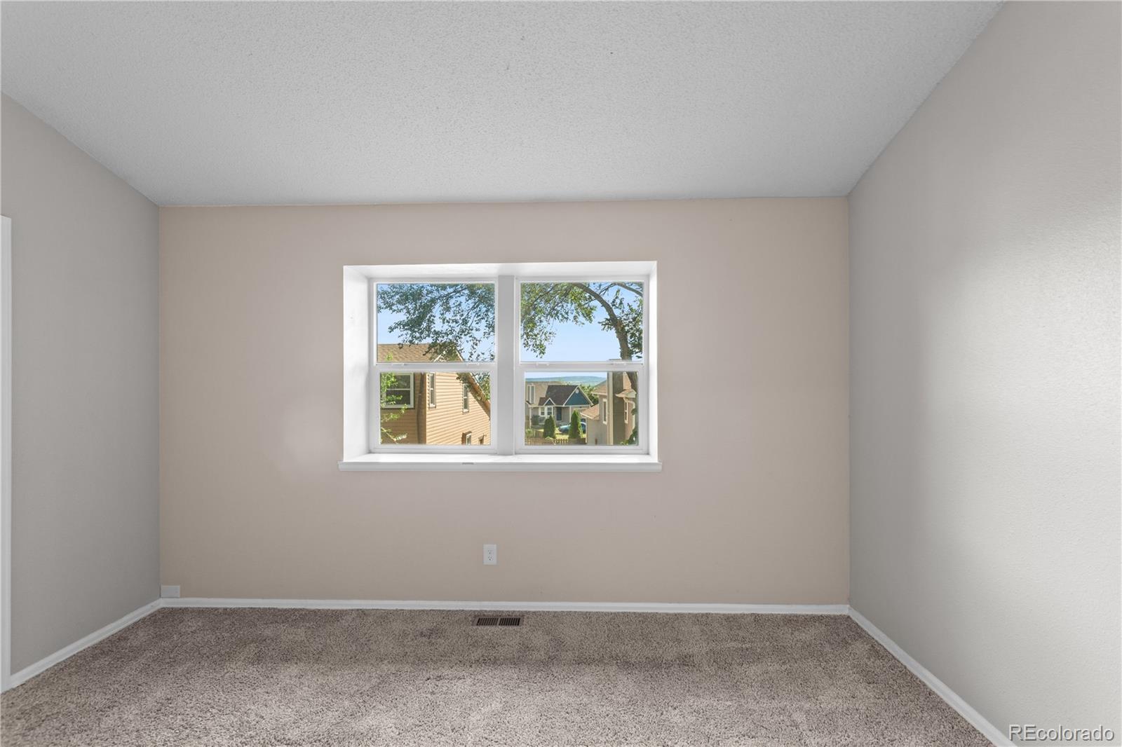 MLS Image #17 for 4511  sunnyhill drive,colorado springs, Colorado