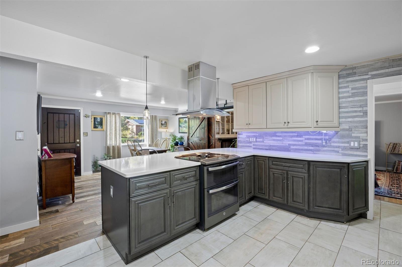 MLS Image #6 for 1766 s cape street,lakewood, Colorado