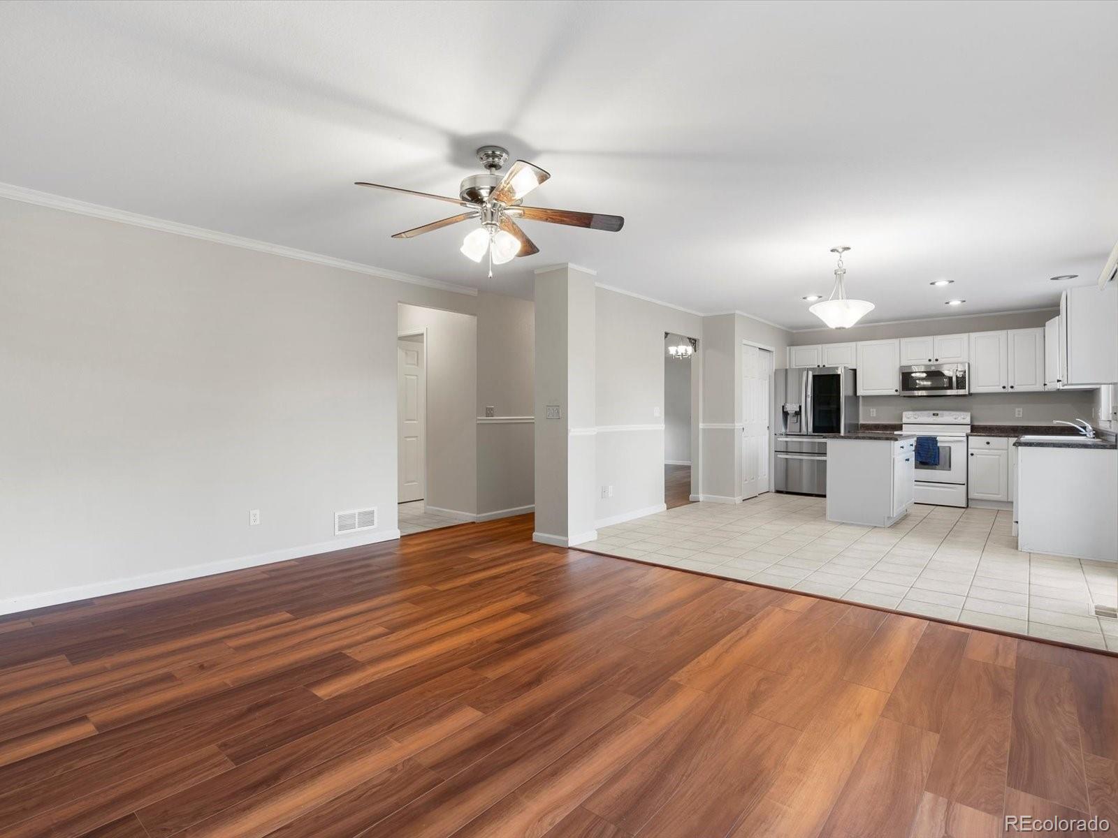 MLS Image #7 for 11710  meadowood lane,parker, Colorado