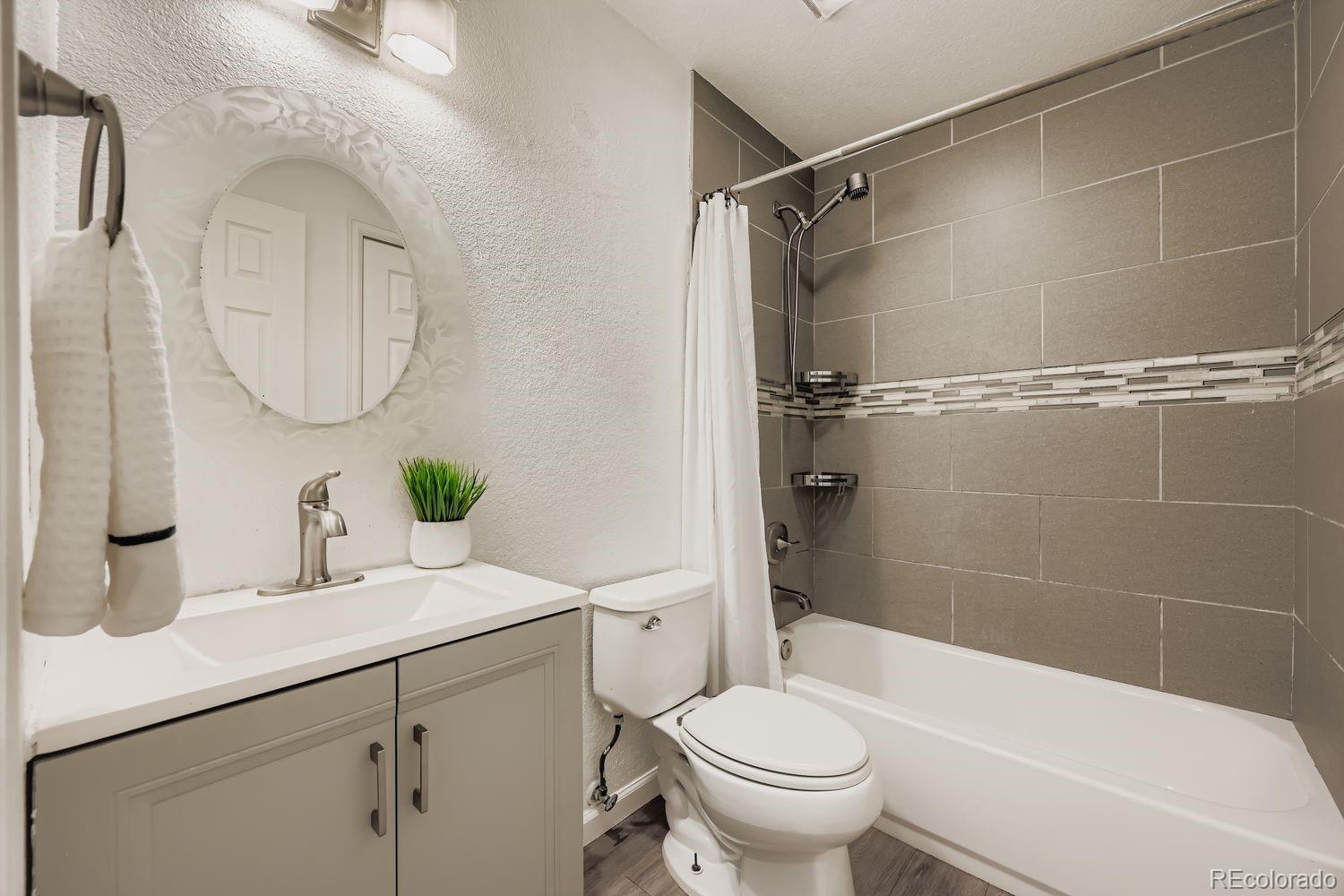 MLS Image #13 for 15532 e pacific place,aurora, Colorado