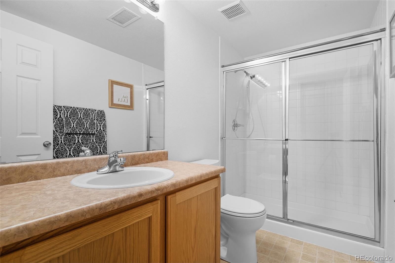MLS Image #19 for 5800  tower road,denver, Colorado