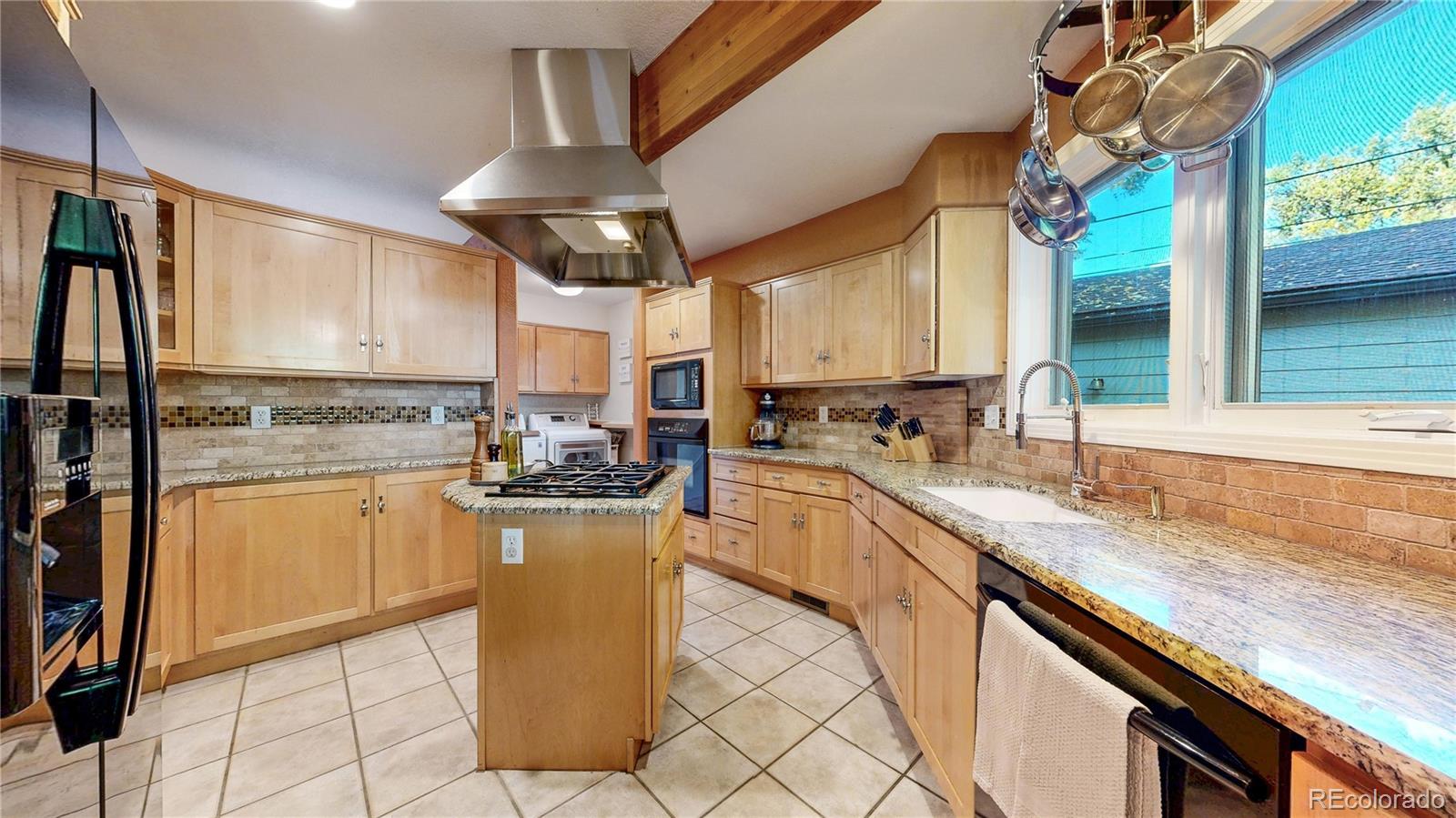 MLS Image #14 for 727  fairfax street,denver, Colorado