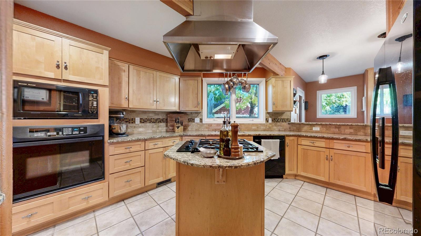 MLS Image #15 for 727  fairfax street,denver, Colorado