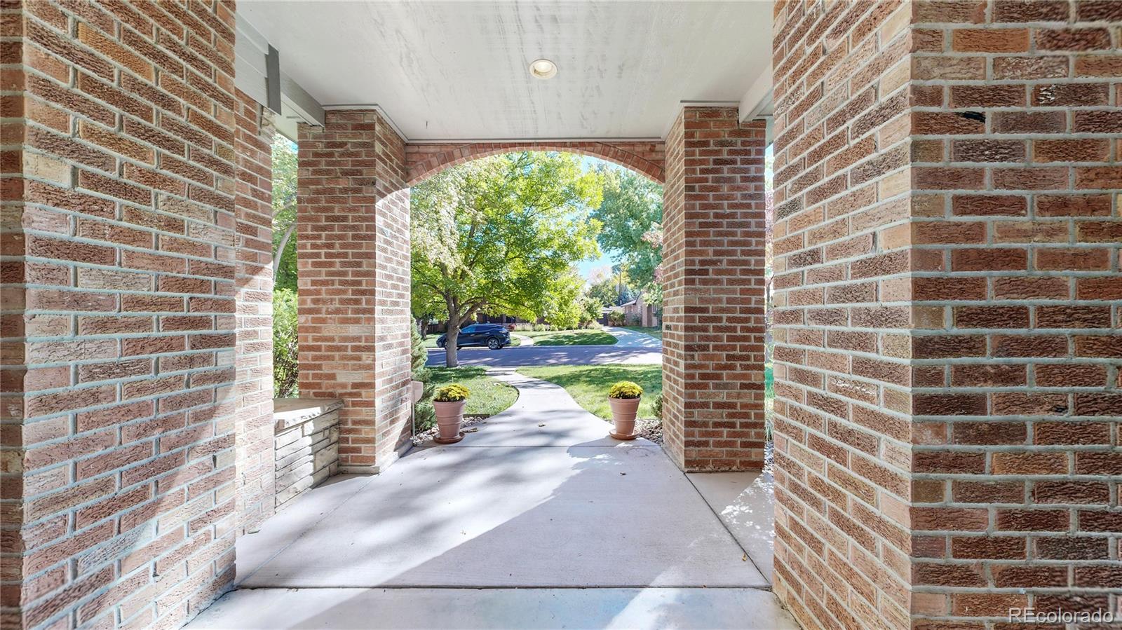 MLS Image #5 for 727  fairfax street,denver, Colorado
