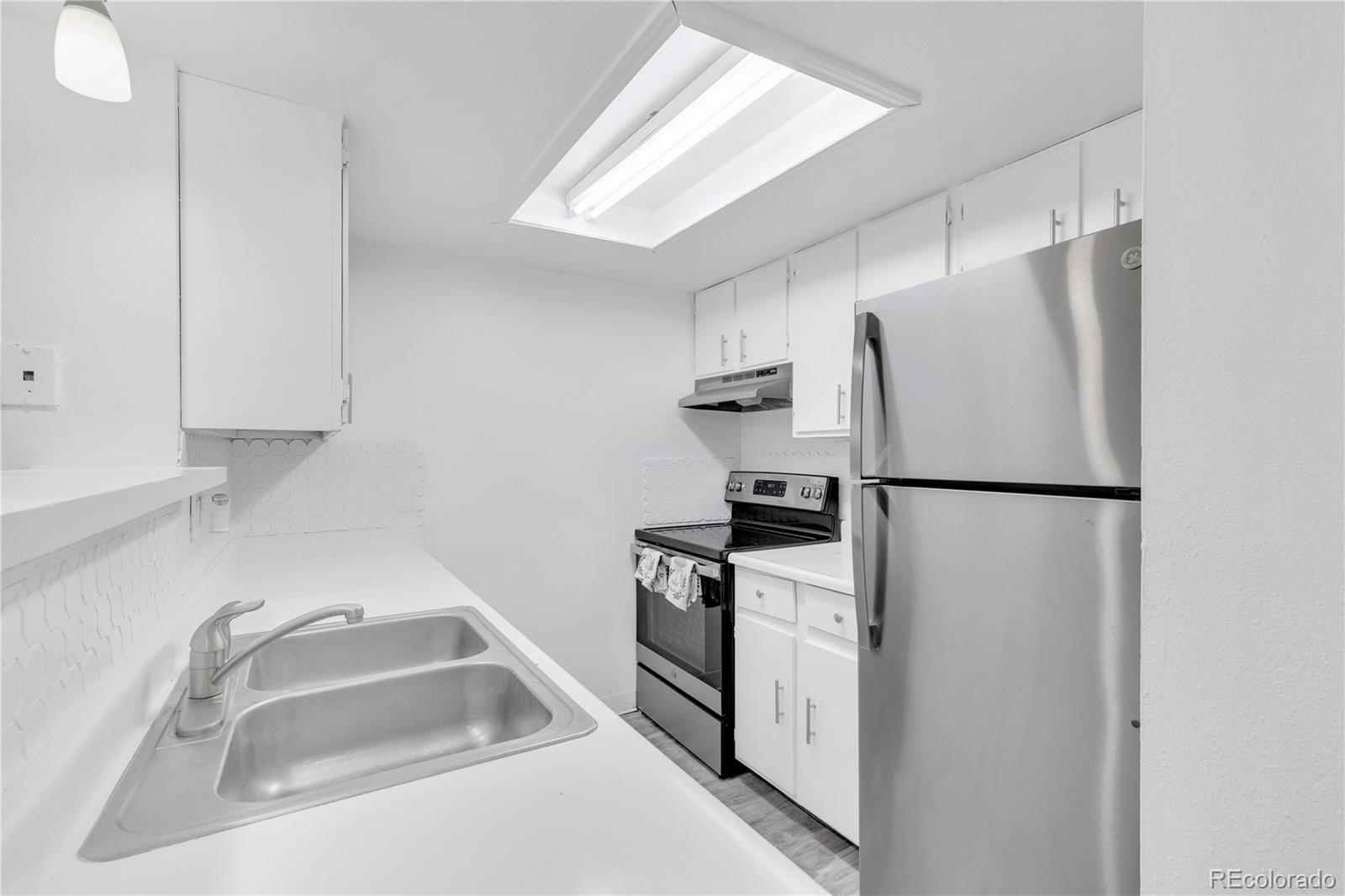 MLS Image #15 for 17093 e tennessee drive 212,aurora, Colorado