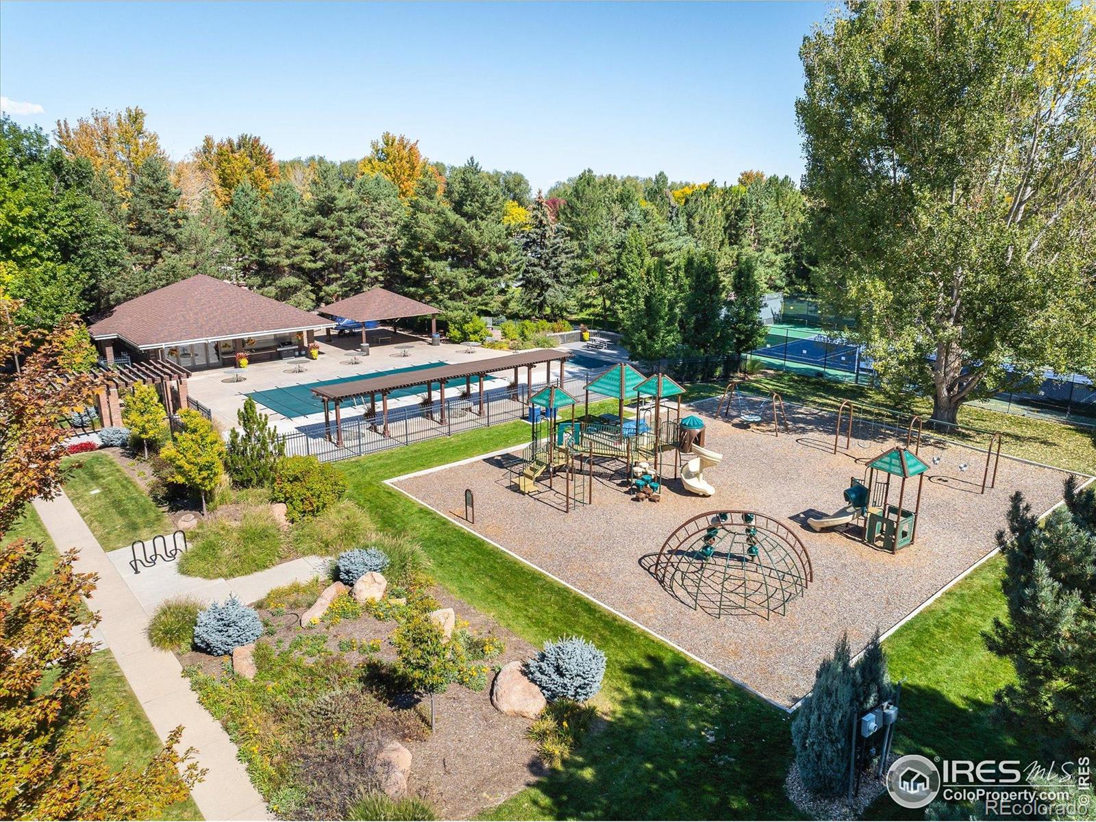 MLS Image #46 for 2520  columbine circle,lafayette, Colorado