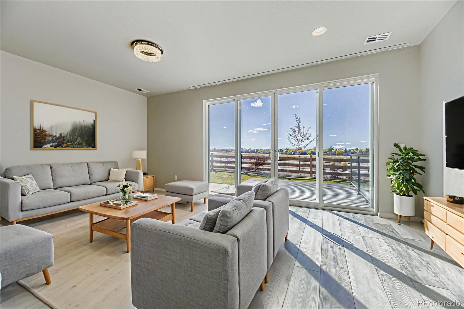 MLS Image #3 for 107 s edge cliff street,castle rock, Colorado