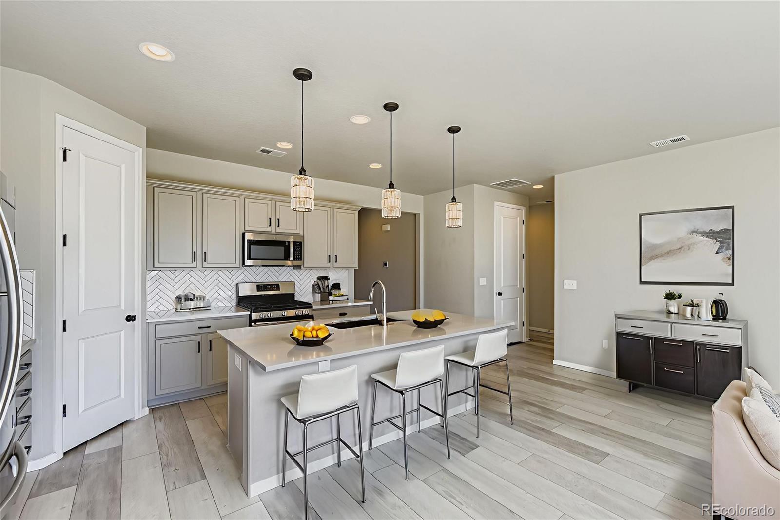 MLS Image #5 for 107 s edge cliff street,castle rock, Colorado