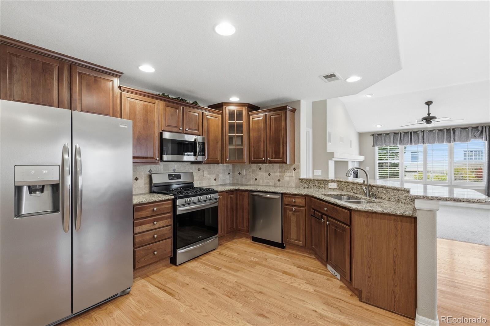 MLS Image #11 for 7587 s biloxi way ,aurora, Colorado