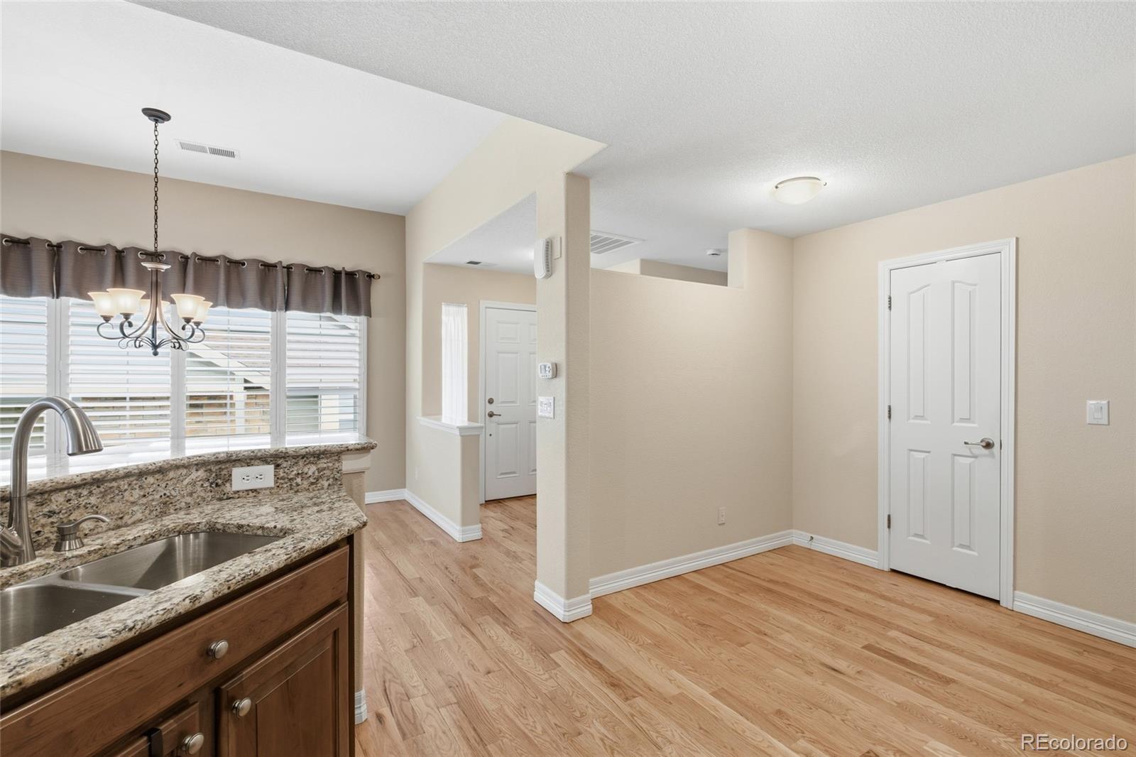 MLS Image #12 for 7587 s biloxi way ,aurora, Colorado