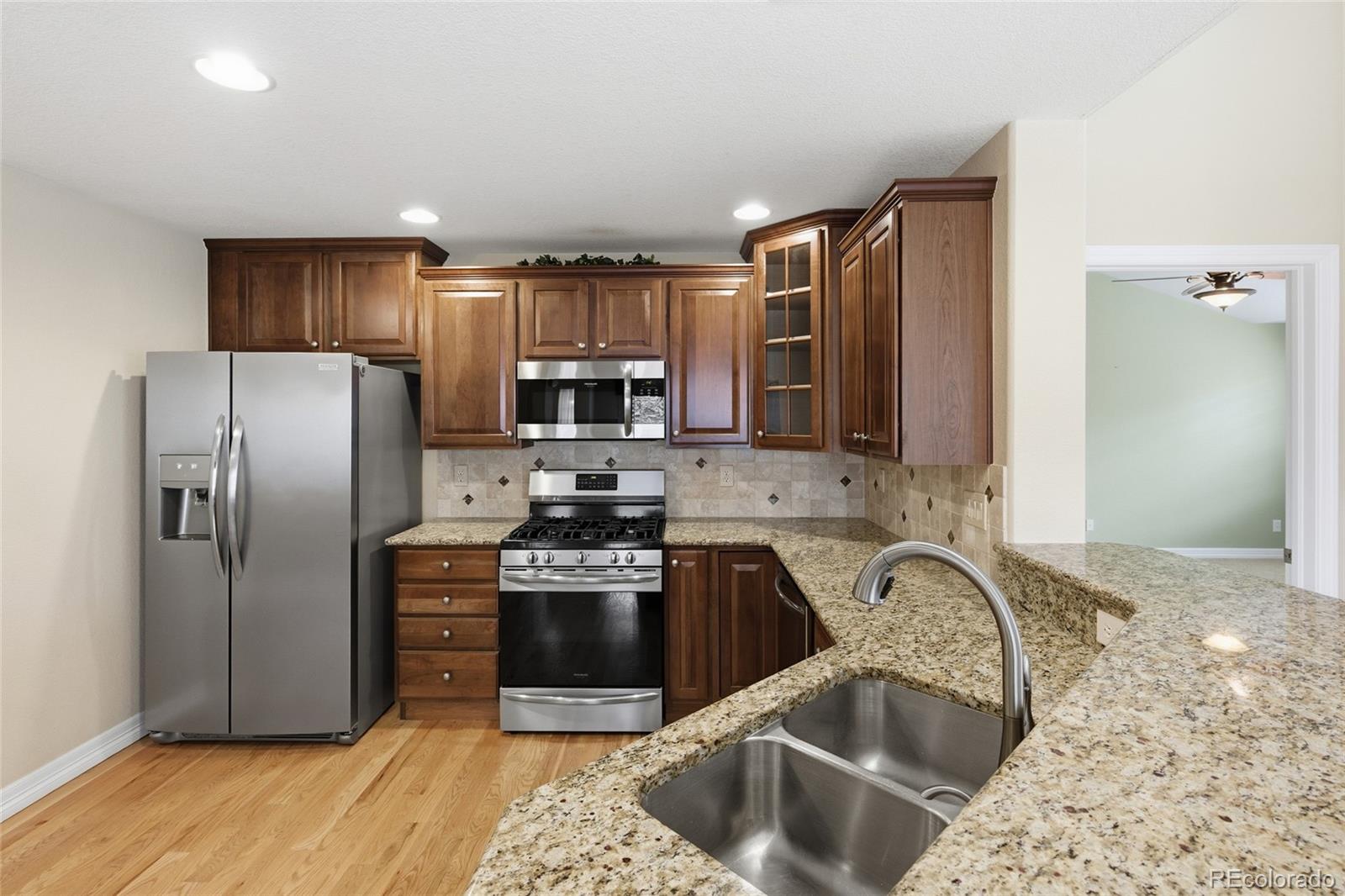 MLS Image #9 for 7587 s biloxi way ,aurora, Colorado