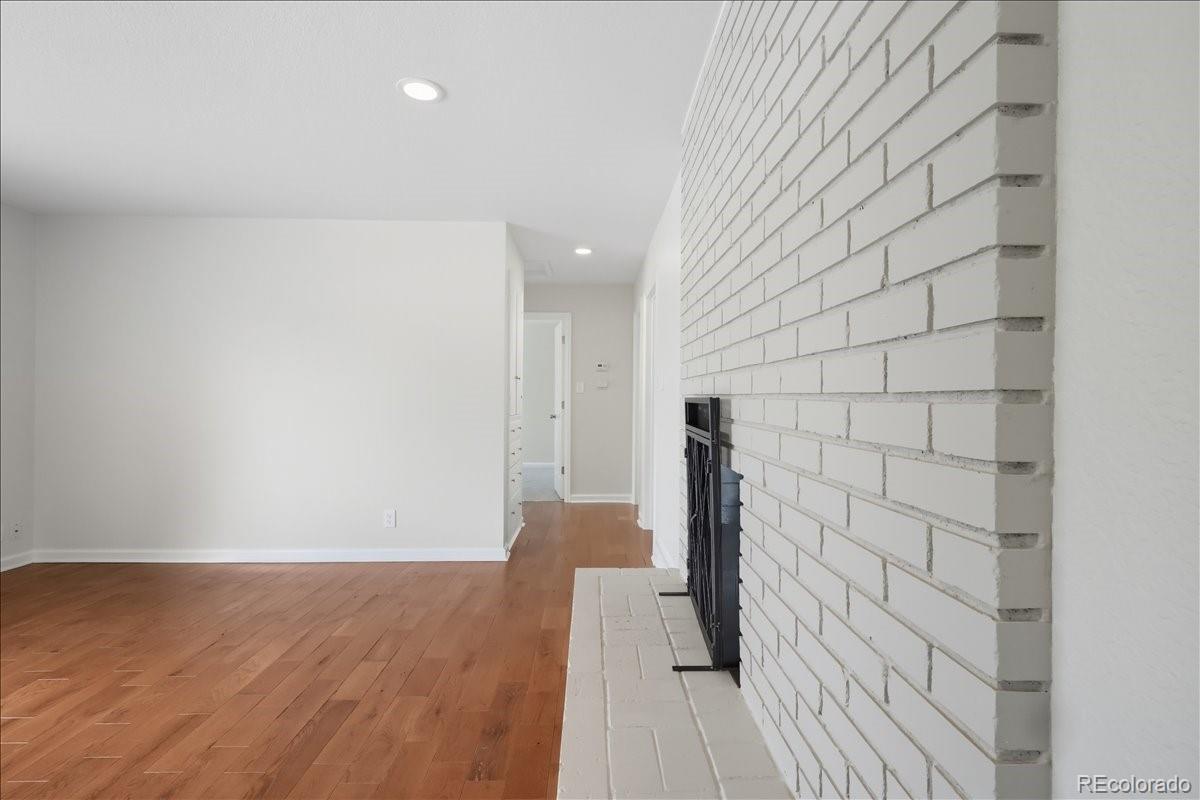 MLS Image #4 for 2327  mount vernon street,colorado springs, Colorado