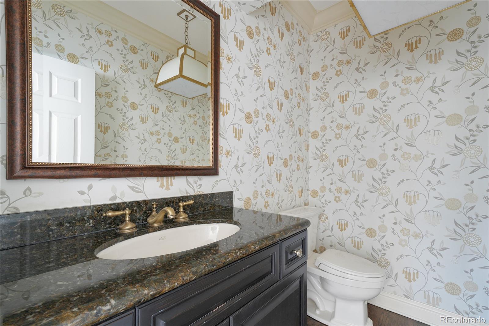 MLS Image #11 for 4600 s columbine court,englewood, Colorado
