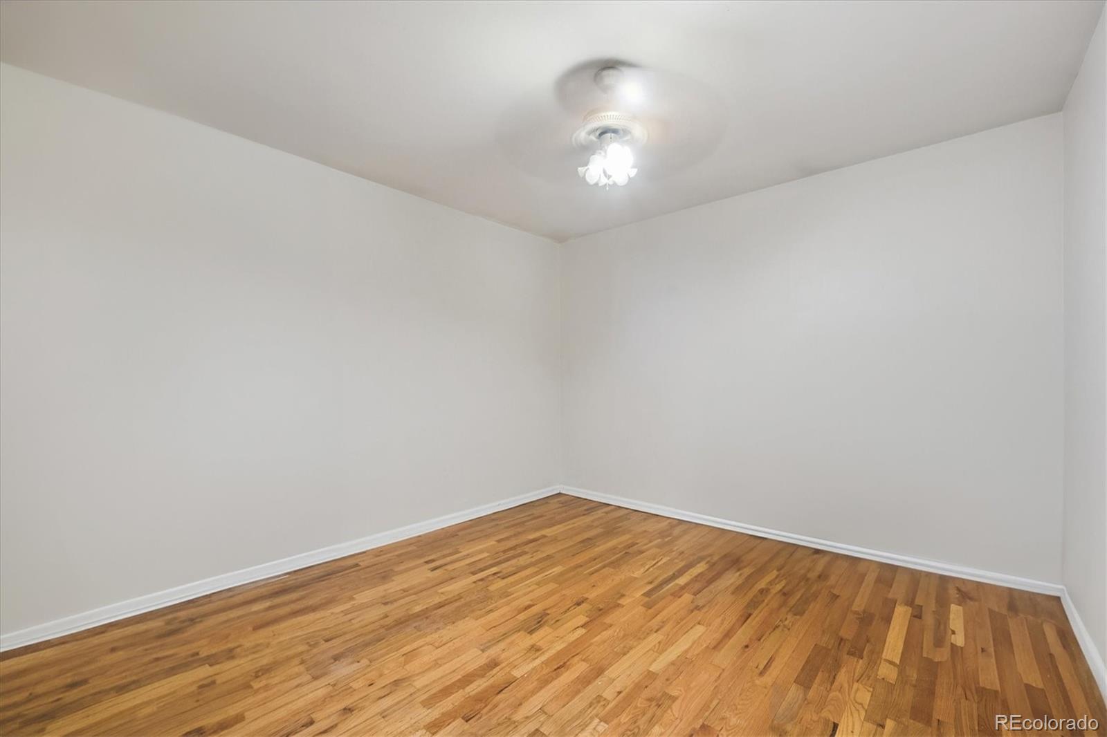 MLS Image #19 for 3820 s delaware street,englewood, Colorado