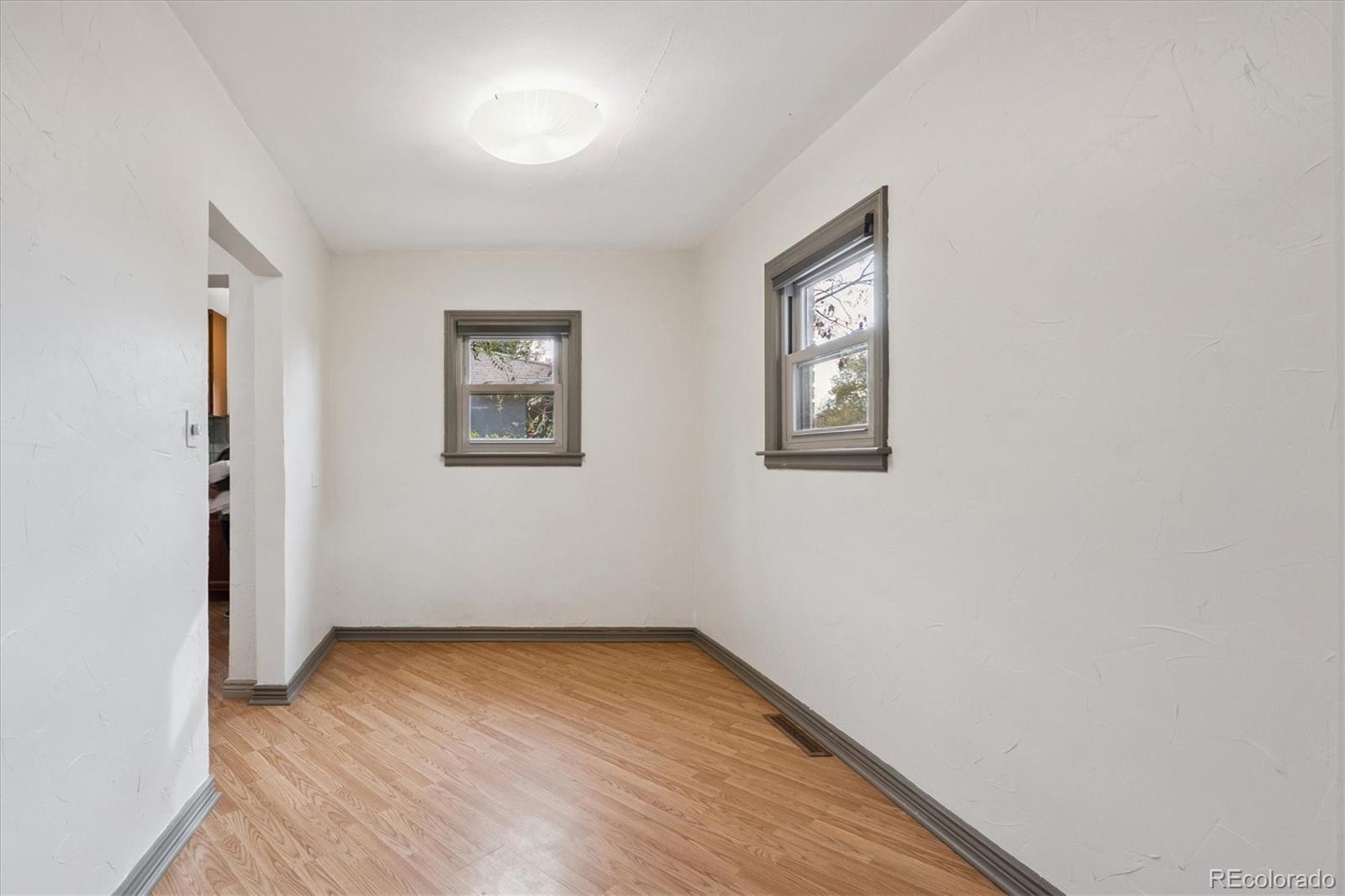 MLS Image #5 for 3820 s delaware street,englewood, Colorado