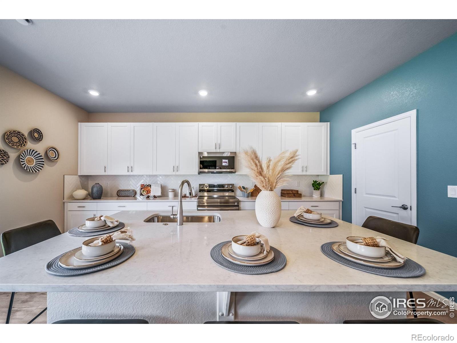 MLS Image #4 for 4369  alderwood drive,johnstown, Colorado
