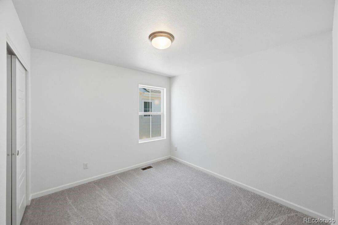 MLS Image #10 for 23742 e 33rd place,aurora, Colorado