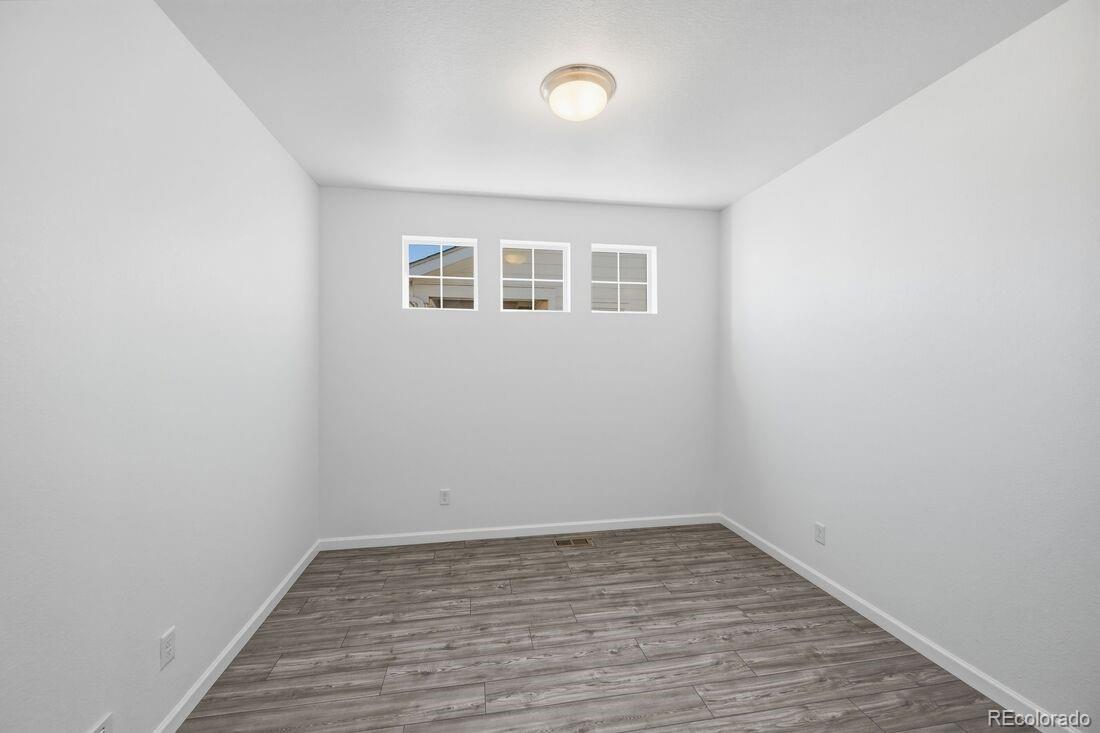 MLS Image #13 for 23742 e 33rd place,aurora, Colorado