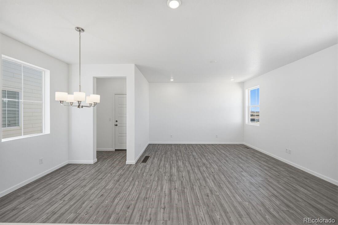 MLS Image #4 for 23742 e 33rd place,aurora, Colorado