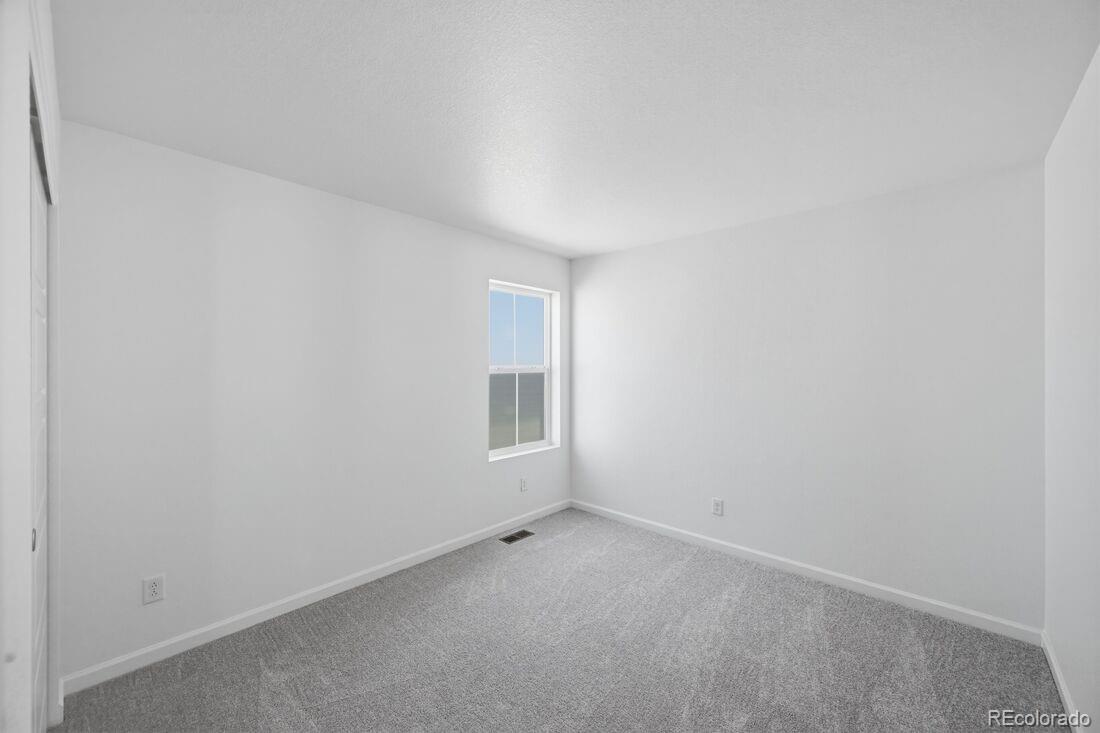 MLS Image #8 for 23742 e 33rd place,aurora, Colorado