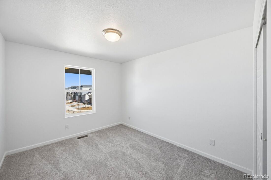 MLS Image #9 for 23742 e 33rd place,aurora, Colorado