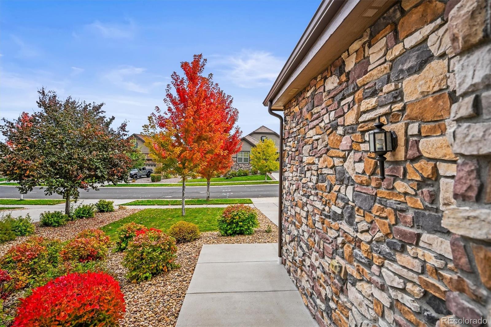 MLS Image #2 for 7711 s queensburg way,aurora, Colorado