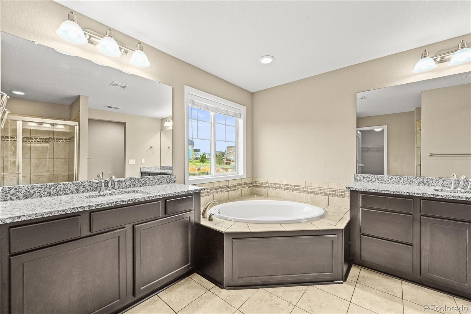 MLS Image #22 for 7711 s queensburg way,aurora, Colorado