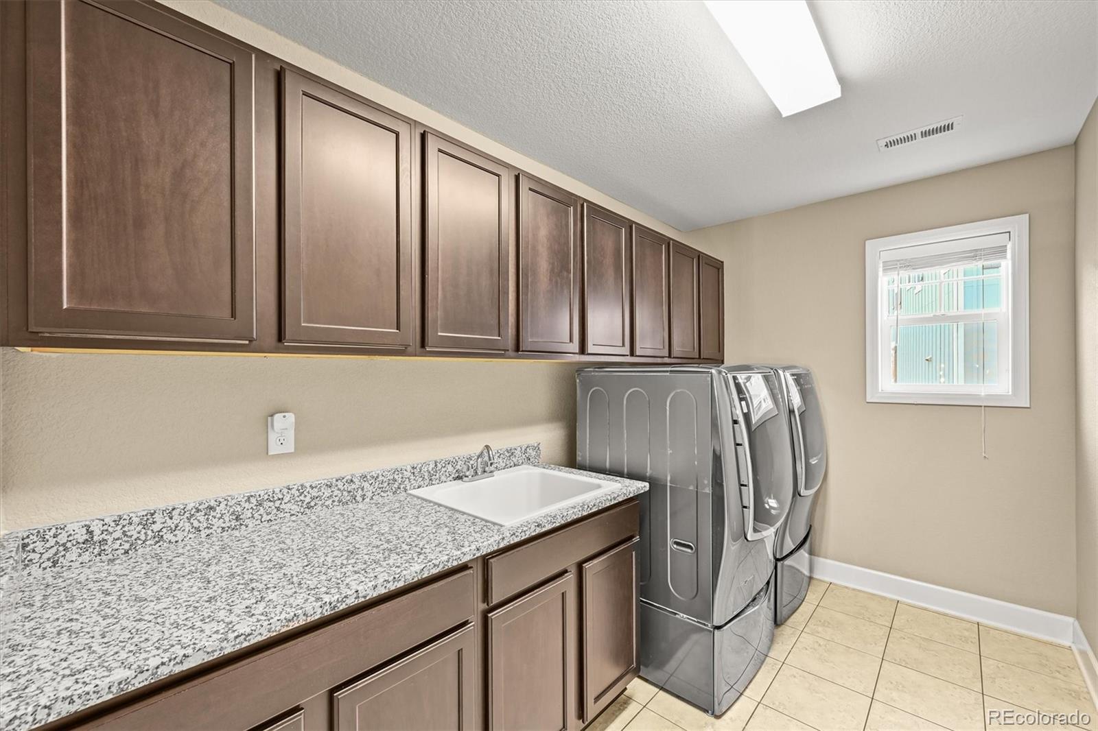 MLS Image #29 for 7711 s queensburg way,aurora, Colorado