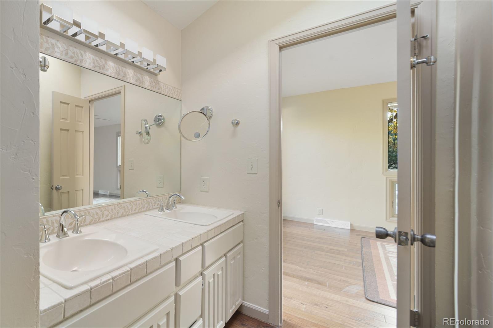 MLS Image #31 for 31753  miwok trail,evergreen, Colorado
