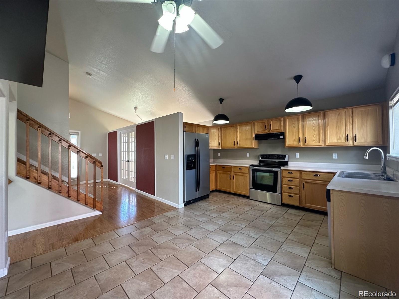 MLS Image #2 for 19093 e bellewood drive,aurora, Colorado