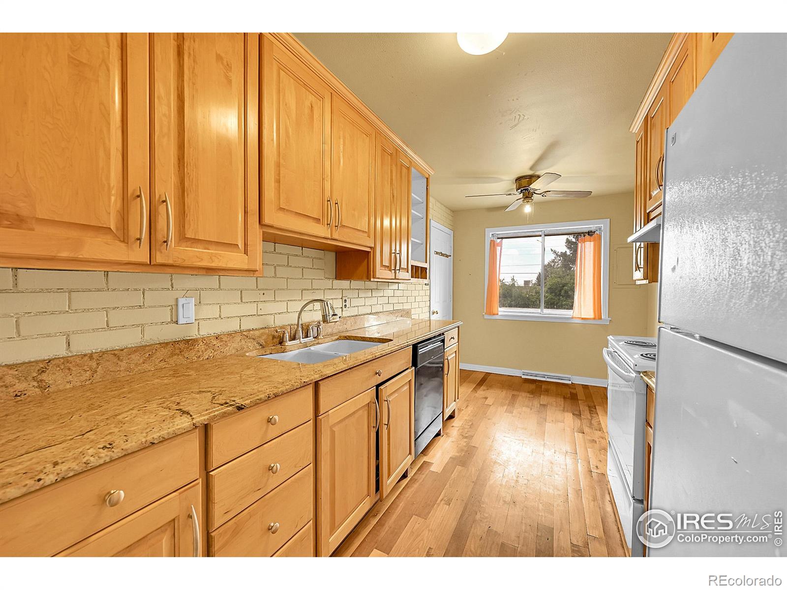 MLS Image #5 for 300 s simms street,lakewood, Colorado