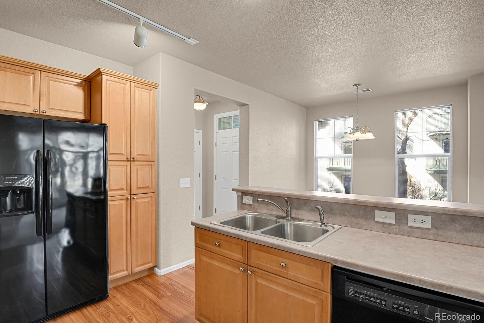 MLS Image #6 for 2210 s vaughn way 103,aurora, Colorado