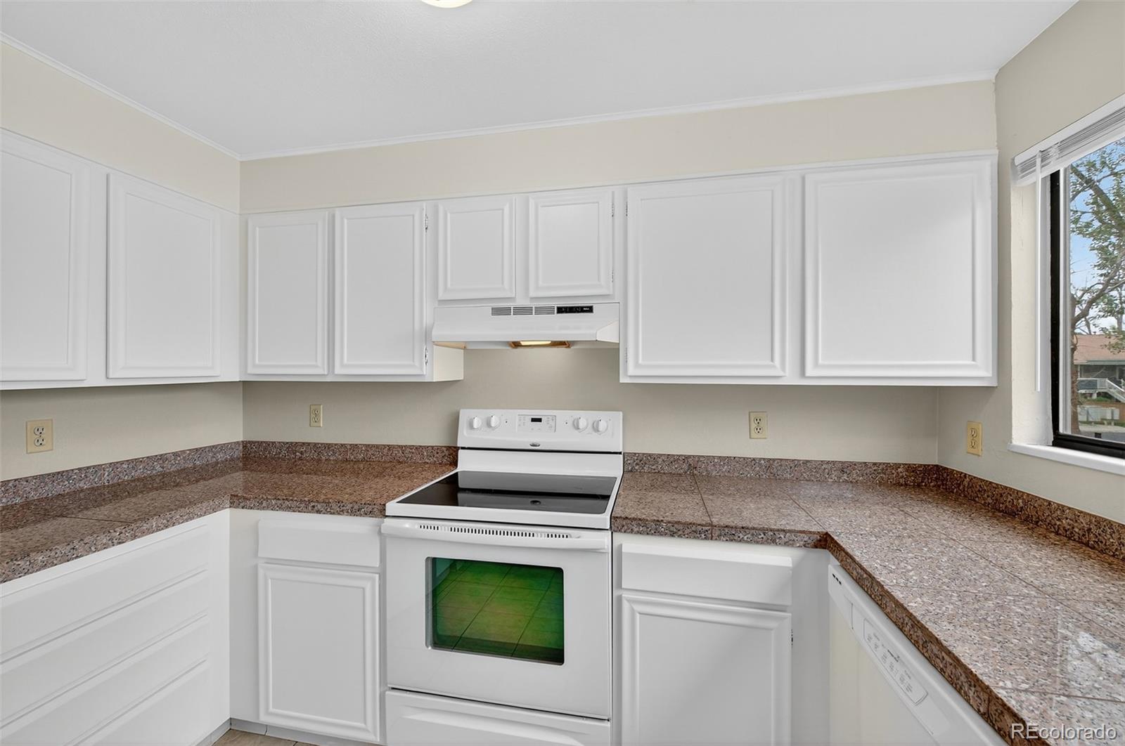 MLS Image #16 for 15087 e louisiana drive b,aurora, Colorado